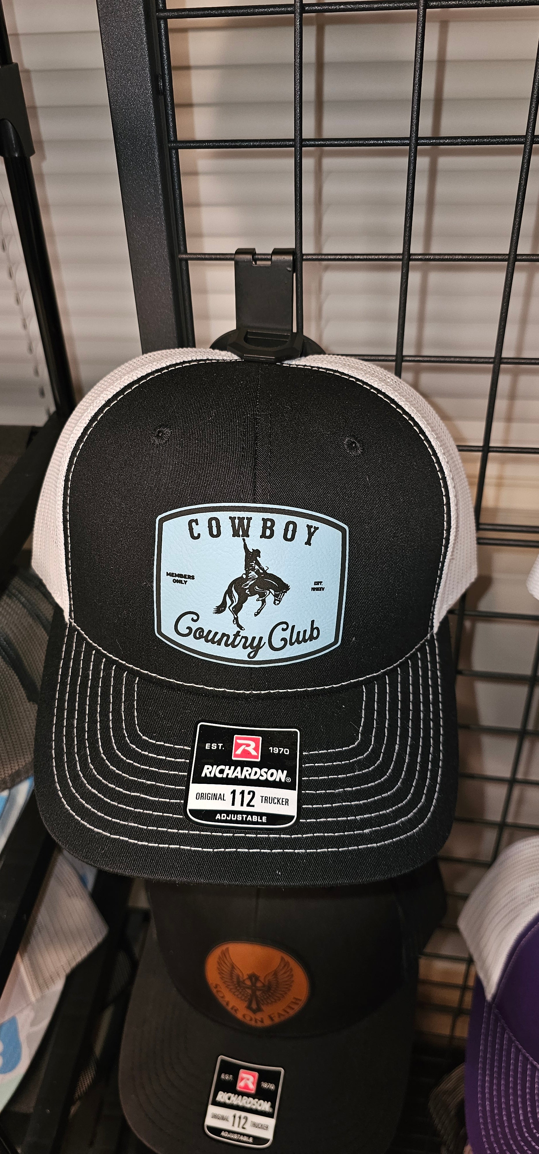 Black cowboy richardson hat