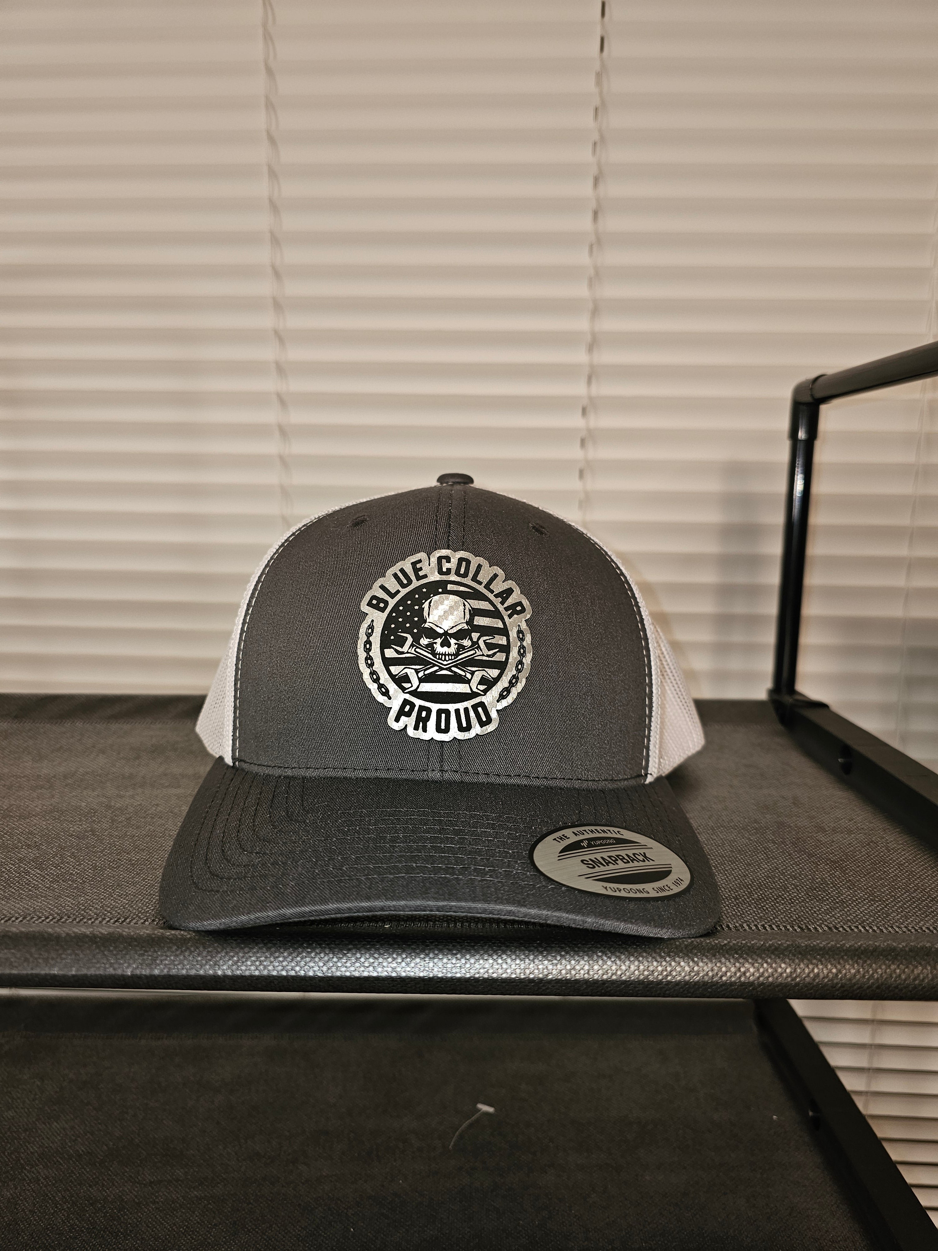 Snapback grey Blue collar proud