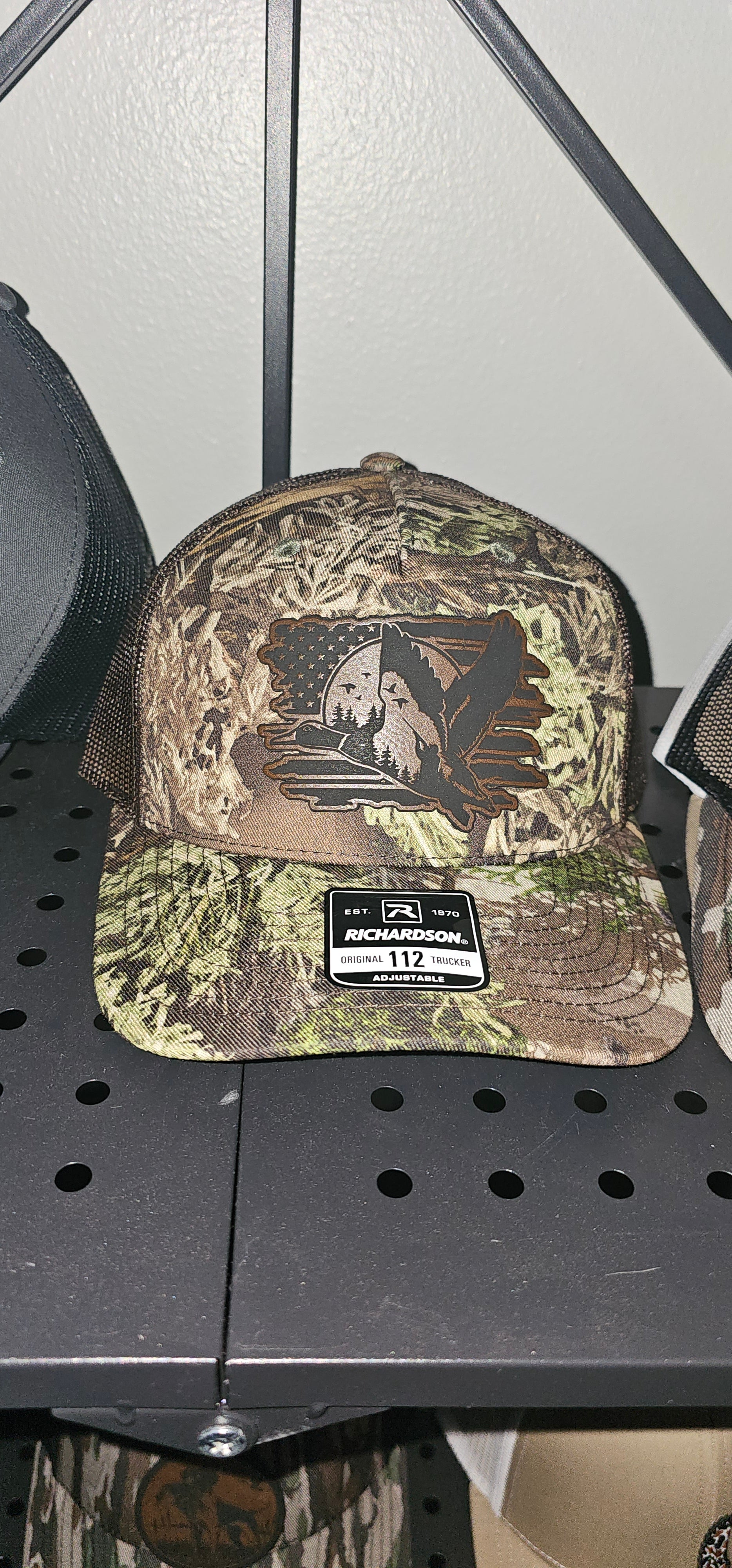 Camo richardson hat with flag and bird